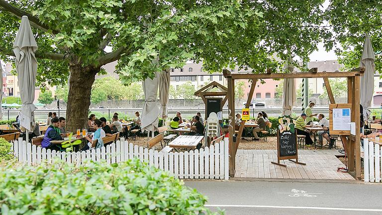 Der Biergarten Goldene Gans hat bereits seit dem 10. April wieder geöffnet. Der Biergarten Goldene Gans hat bereits seit dem 10. April wieder geöffnet.