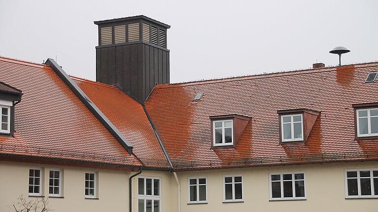 Schon zum zweiten Mal segnete der Bauausschuss des Gemündener Stadtrats den Bauantrag für den Umbau einer ehemaligen Arztpraxis in der Remise des Huttenschlosses für die technische Servicestelle des bayerischen Krebsregisters ab.