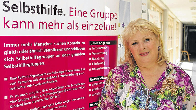 Ansprechpartnerin und Vermittlerin: Monika Strätz-Stopfer leitet die Kontakt- und Informationsstelle für Selbsthilfe (KOS) am Landratsamt Haßberge. Sie steht Selbsthilfegruppen zur Verfügung, ebenso Menschen, die auf der Suche nach Selbsthilfegruppen sind oder Fragen haben.