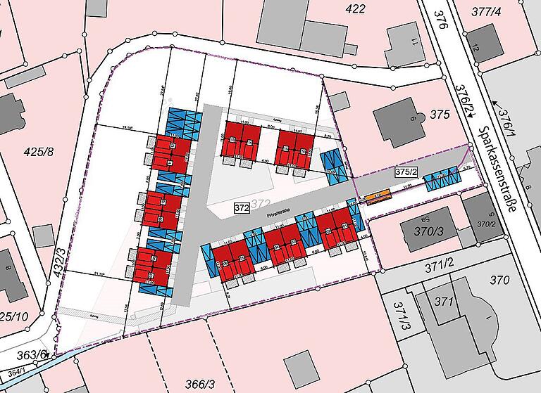Wohngebäude auf ehemaligen Ziegelei-Grundstück: Ein Bauträger plant im Stadtkern den Neubau von 16 Doppelhaushälften. Der Bauvoranfrage wurde von allen Stadträten zugestimmt. Wohngebäude auf ehemaligen Ziegelei-Grundstück: Ein Bauträger plant im Stadtkern den Neubau von 16 Doppelhaushälften. Der Bauvoranfrage wurde von allen Stadträten zugestimmt.