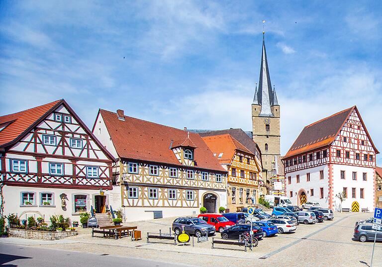 Der Marktplatz von Zeil ist heute dank der Fachwerkhäuser ein echter Blickfang (Archivbild). Der Marktplatz von Zeil ist heute dank der Fachwerkhäuser ein echter Blickfang (Archivbild).