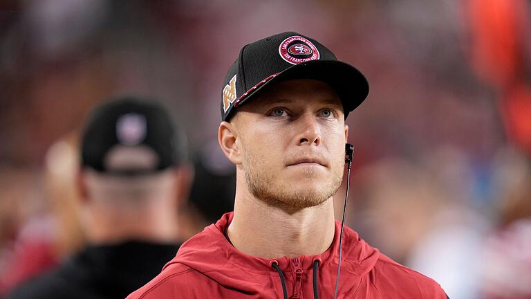 San Francisco 49ers - New York Jets       -  Christian McCaffrey hat in dieser Saison noch keine Minute gespielt. Nun sucht er medizinische Hilfe in Deutschland.