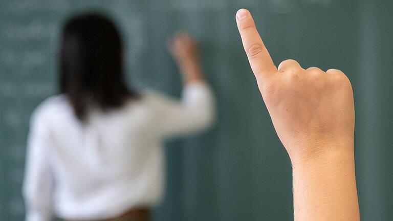 Zurück im Klassenzimmer: In den Grundschulen im Landkreis Würzburg findet seit Montag Präsenzunterricht statt. Dies führt in Schulen und bei den Eltern teils zu Bedenken und Verunsicherung.
