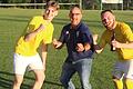 Jubel beim TV Oberndorf (von links): der zweifache Torschütze Timofey Haberkorn, Trainer Heiko Windhagen und Christoph Holzheid freuen sich nach dem 4:2 über den TSV Geiselwind.