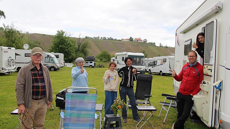 Familie Grimm aus Kassel verbrachte das Pfingstwochenende auf dem Wohnmobilstellplatz in Nordheim.