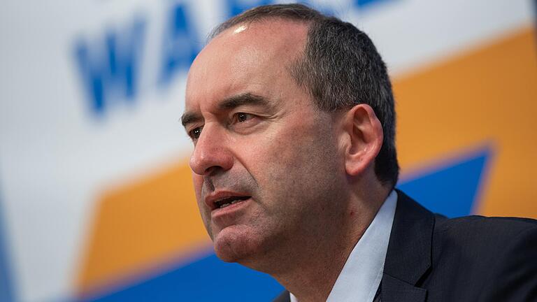 Will mit seinen Freien Wählern in den Bundestag einziehen: Bayerns Wirtschaftsminister und stellvertretender Ministerpräsident Hubert Aiwanger. Will mit seinen Freien Wählern in den Bundestag einziehen: Bayerns Wirtschaftsminister und stellvertretender Ministerpräsident Hubert Aiwanger.