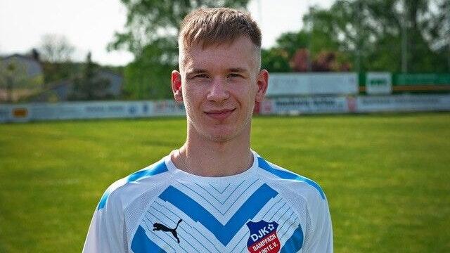 Kickt ab der kommenden Saison für die DJK Dampfach: Neuverpflichtung Rafael Werner Kickt ab der kommenden Saison für die DJK Dampfach: Neuverpflichtung Rafael Werner