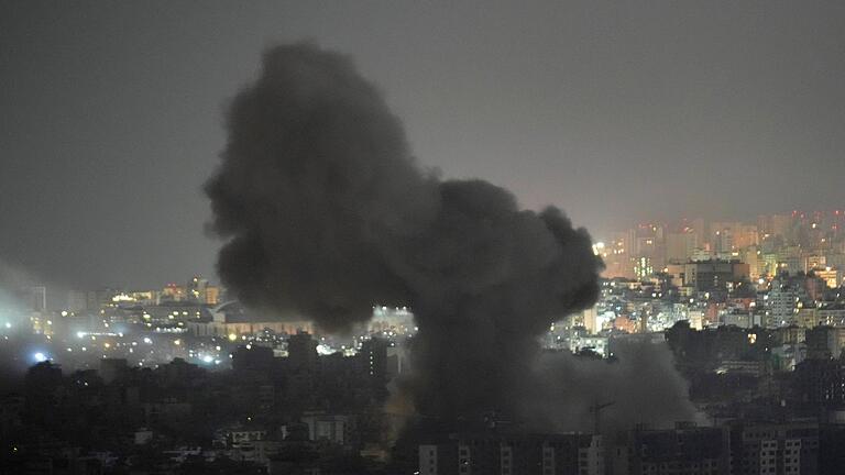 Nahostkonflikt - Libanon - Die Angriffe sollen Einrichtungen der Hisbollah-Miliz gegolten haben. Nahostkonflikt - Libanon - Die Angriffe sollen Einrichtungen der Hisbollah-Miliz gegolten haben.