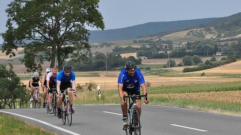 93 Kilometer durch die malerischen Haßberge führt die Radstrecke beim Hofheimer Triathlon. 93 Kilometer durch die malerischen Haßberge führt die Radstrecke beim Hofheimer Triathlon.