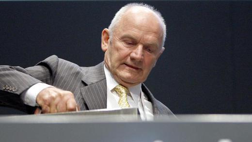 Ferdinand Piech       -  VW-Oberaufseher Piëch ist der bestbezahlte Dax-Aufsichtsratschef: 1,48 Millionen Euro kassiert er für das Jahr 2014. Foto: Marcus Brandt