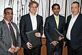 Vertragspartner besiegeln Joint Venture: Im Bild von links Anil Kumar Agrawal (Remsons Industries) Jopp-Geschäftsführer Martin Büchs, Rahul Kejriwal (Remsons Industries) und Nigel Jones (Jopp-Gruppe).FOTO: Jopp