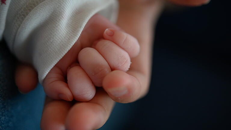 0002141870.jpg       -  Ihr Baby zu verlieren ist für Eltern ein schlimmer Schicksalsschlag.