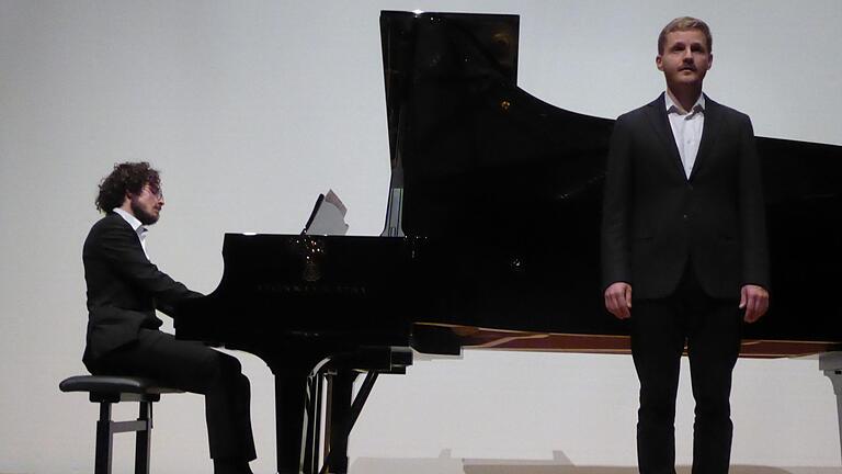 Florian Habermann, Luitpoldpreisträger 2019. Foto: Gerhild Ahnert - Florian Habermann, Luitpoldpreisträger 2019. Foto: Gerhild Ahnert Florian Habermann, Luitpoldpreisträger 2019. Foto: Gerhild Ahnert - Florian Habermann, Luitpoldpreisträger 2019. Foto: Gerhild Ahnert