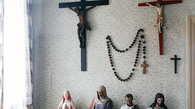 Über 400 Jahre war das Haus im Besitz der katholischen Kirche. Über 400 Jahre war das Haus im Besitz der katholischen Kirche.