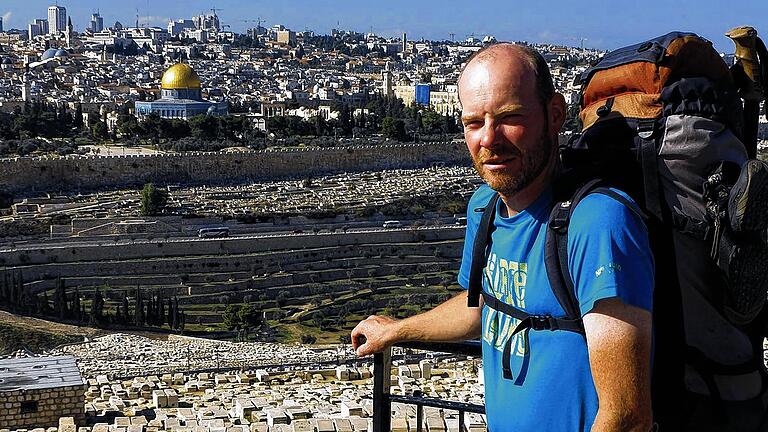 Geschafft: Nach rund sechsmonatiger Wanderung hat Stefan Borrmann Jerusalem erreicht. Geschafft: Nach rund sechsmonatiger Wanderung hat Stefan Borrmann Jerusalem erreicht.