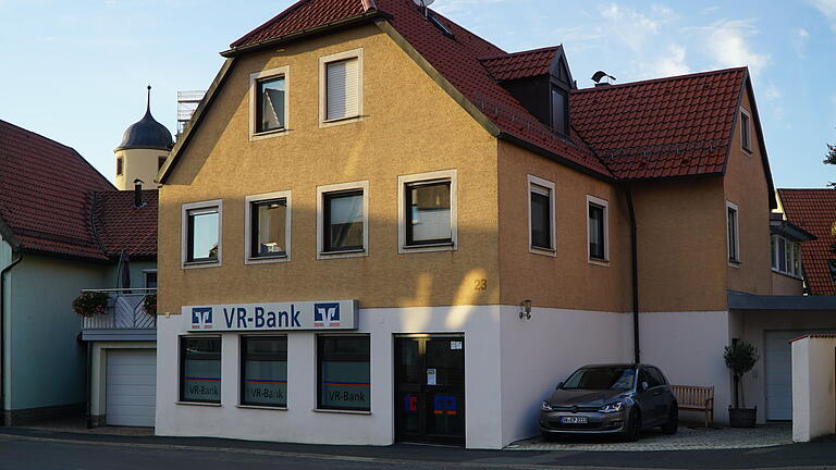 Für die Kunden der VR-Bank wird es bald keine Anlaufstelle mehr in Oberschwarzach geben.