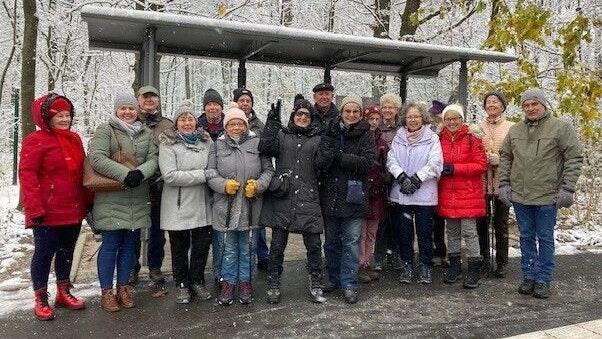 Seit zwei Jahren läuft die Gruppe „Spaziergang mit Begleitung“ am Wildpark.