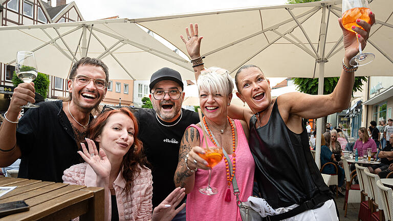 Marktplatzsommer, die Donnerstagskonzerte in Bad Neustadt am 13.07.2023.