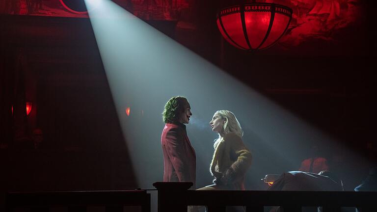 Kinostart - 'Joker 2: Folie À Deux'       -  In der Fortsetzung des Thrillers &bdquo;Joker&rdquo; spielt Lady Gaga an der Seite von Joaquin Phoenix.