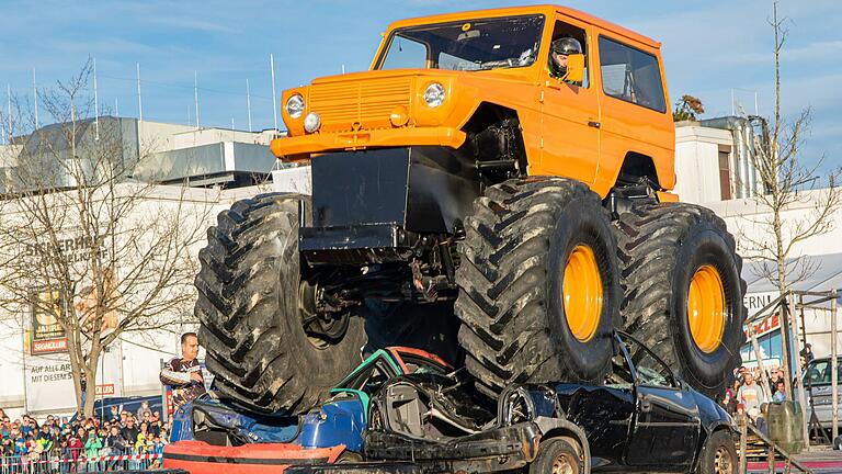 Eine für den 25. Februar geplante Monstertruck-Show auf der Streuwiese wird nicht stattfinden. Die Stadt erteilt keine Genehmigung für die Nutzung der Streuwiese. Eine für den 25. Februar geplante Monstertruck-Show auf der Streuwiese wird nicht stattfinden. Die Stadt erteilt keine Genehmigung für die Nutzung der Streuwiese.