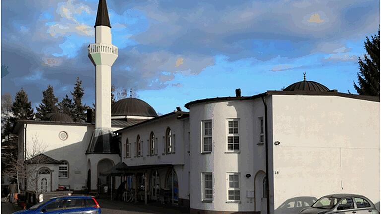 Die Sultan-Süleyman-Moschee in der Karlstadter Schönerstraße. Die Sultan-Süleyman-Moschee in der Karlstadter Schönerstraße.