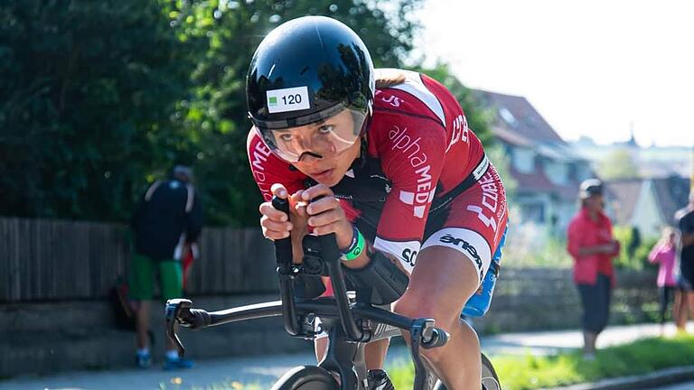 Auf der 170 Kilometer langen Radstrecke hatte Maja Betz zwischenzeitlich stark zu kämpfen.