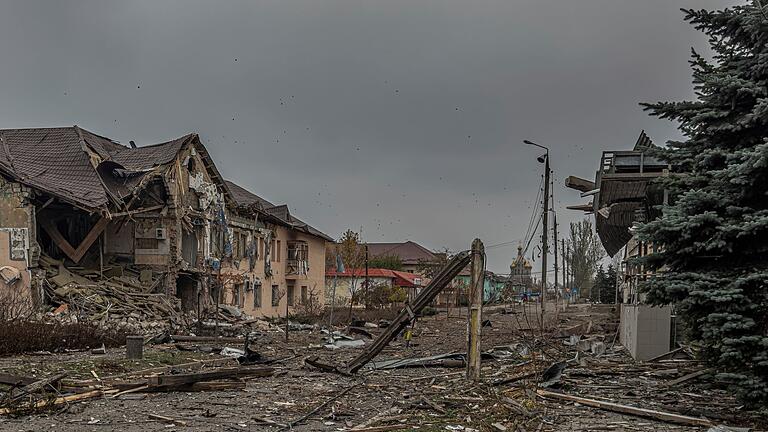 Ukraine-Krieg - Kurachowe       -  Die Ukrainer weichen bei Kurachowe schrittweise zurück. (Archivbild)