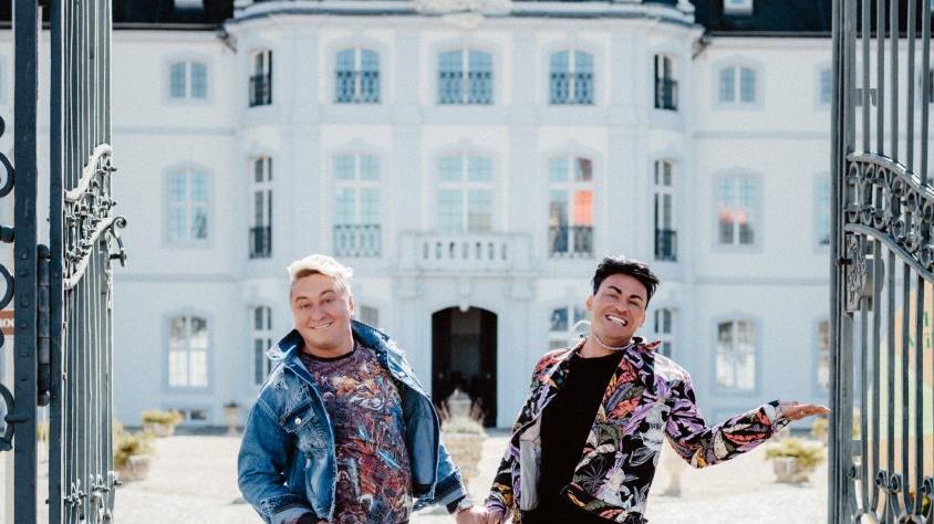 Die Diebacher Hubert Fella und Matthias Mangiapane zeigen ab Montag, 30. April, um 22.15 Uhr ihre Hochzeitsvorbereitungen in einer Doku-Soap auf Vox.  MG RTL D / Stefan Neumann       -  Die Diebacher Hubert Fella und Matthias Mangiapane zeigen ab Montag, 30. April, um 22.15 Uhr ihre Hochzeitsvorbereitungen in einer Doku-Soap auf Vox.  MG RTL D / Stefan Neumann
