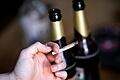 Cannabis und Alkohol       -  Cannabis und Alkohol: An verschiedenen Orten in Bad Kissingen soll das Mitführen und der Konsum verboten werden.