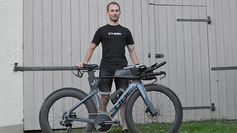 Jan Eyring (im Bild) aus Urspringen ist ein hoffnungsvolles Talent der Triathlonabteilung des TSV Mellrichstadt. Jan Eyring (im Bild) aus Urspringen ist ein hoffnungsvolles Talent der Triathlonabteilung des TSV Mellrichstadt.