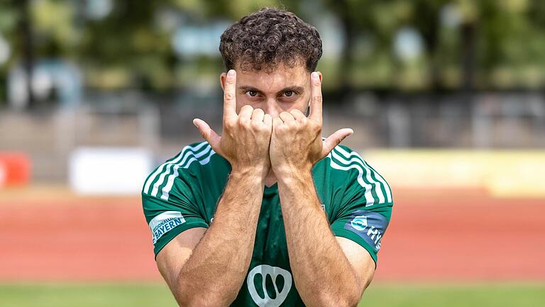 Ein Fußballer mit Humor: Taha Aksu vom Regionalligisten FC 05 Schweinfurt.