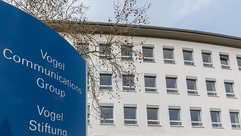 Die Corona-Krise hat die Vogel Communications Group im Würzburger Stadtteil Zellerau zeitweise zur Talfahrt gezwungen. Jetzt geht es wieder aufwärts. Die Corona-Krise hat die Vogel Communications Group im Würzburger Stadtteil Zellerau zeitweise zur Talfahrt gezwungen. Jetzt geht es wieder aufwärts.