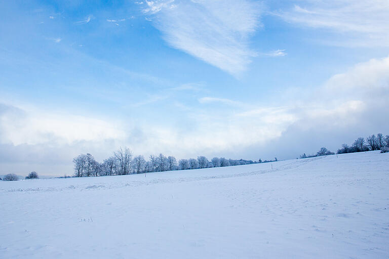Unterwegs gibt es wundervolle Schneelandschaften zu bestaunen. Unterwegs gibt es wundervolle Schneelandschaften zu bestaunen.