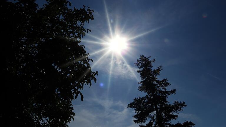 Im heißen Juli verlor Kitzingen den Hitzerekord. Im heißen Juli verlor Kitzingen den Hitzerekord.
