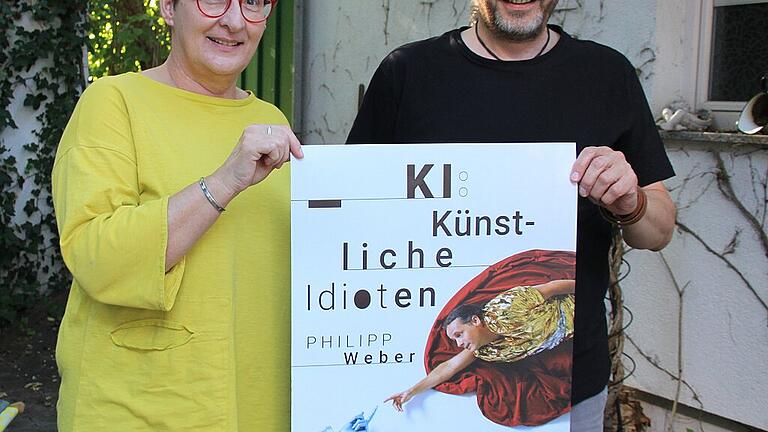 Nach sieben Monaten Pause freuen sich Andrea Drexelius und Heiner Schmidt wieder auf Kleinkunst. Los geht es mit Philipp Weber in der Steigerwaldhalle. Nach sieben Monaten Pause freuen sich Andrea Drexelius und Heiner Schmidt wieder auf Kleinkunst. Los geht es mit Philipp Weber in der Steigerwaldhalle.