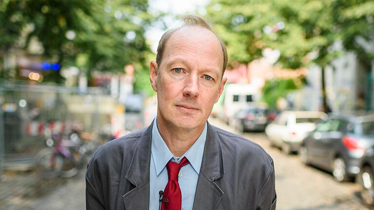 Martin Sonneborn.jpeg       -  Mitglied des Europäischen Parlaments und Bundesvorsitzender von 'Die Partei': Martin Sonneborn.