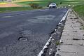 Die Staatsstraße zwischen Rütschenhausen und Greßthal ist äußerst marode. Die Planung für eine Erneuerung dauert bereits acht Jahre.