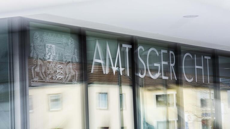 Am Amtsgericht Haßfurt wurde am Montag ein spielsüchtiger 20-Jähriger verurteilt. Am Amtsgericht Haßfurt wurde am Montag ein spielsüchtiger 20-Jähriger verurteilt.