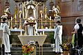 Pfarrer Thomas Amrehn bei der Verkündigung des Evangeliums zum Patrozinium des Schutzpatrons der Gernacher Kirche, des Heiligen Aegidius. Rechts im Bild: Elke Dressel, Gottesdienstbeauftragte
