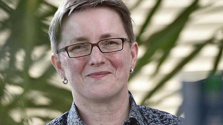 Untersucht seit vielen Jahren literarische Texte auf ökologische Aspekte: Anglistik-Professorin Catrin Gersdorf. Untersucht seit vielen Jahren literarische Texte auf ökologische Aspekte: Anglistik-Professorin Catrin Gersdorf.
