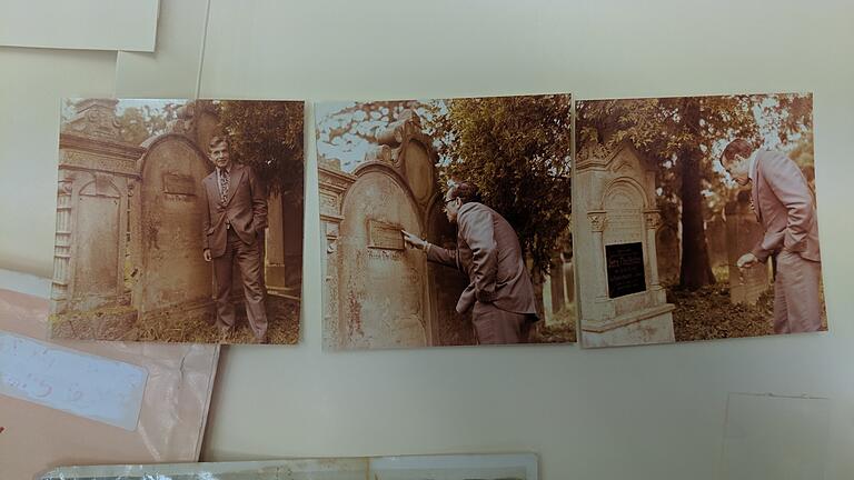 Adin Talbar bei einem Besuch auf dem jüdischen Friedhof in Euerbach, vermutlich im Jahr 1976.