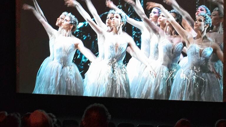 Live-Übertragung Ballett       -  Live-Übertragung: Ballettaufführung aus dem Royal Opera House London ins Movie Marktheidenfeld.