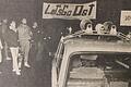 „Let‘s go Ost“ – dies war die Parole der Stunde am Grenzübergang Eußenhausen/Meiningen, als die DDR für den visumfreien Reiseverkehr nach Thüringen den Schlagbaum öffnete.