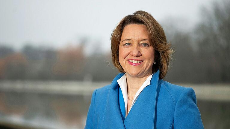 Anja Weisgerber ist die direkt gewählte Abgeordnete im Wahlkreis Schweinfurt. Anja Weisgerber ist die direkt gewählte Abgeordnete im Wahlkreis Schweinfurt.