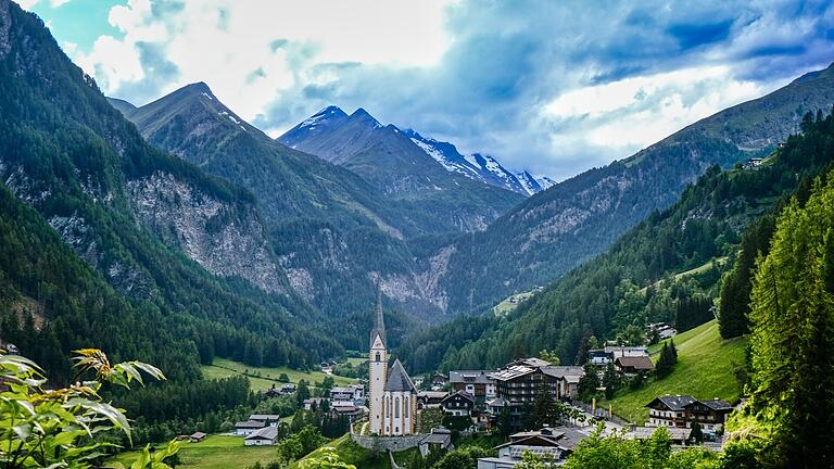 Unterwegs in Österreich stieß Marcus Grech unter anderem auf dieses beeindruckende Berg-Tal-Panorama.