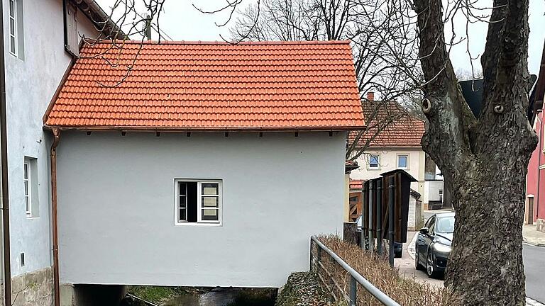 Auch Überbauungen sind dem Mühlbach bei Starkregen teilweise im Weg. Auch Überbauungen sind dem Mühlbach bei Starkregen teilweise im Weg.