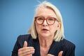 «Wirtschaftsweise» Monika Schnitzer.jpeg       -  In Deutschland werden die Renten regelmäßig angepasst. Geht es nach Wirtschaftsweise Monika Schnitzer, sollen die Renten künftig allerdings nicht weiter steigen.