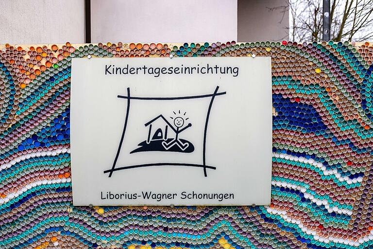 Zuständig für Kita-Kinder will die Caritas bleiben - zuständig für die Kita-Gebäude lieber nicht mehr. Zuständig für Kita-Kinder will die Caritas bleiben - zuständig für die Kita-Gebäude lieber nicht mehr.