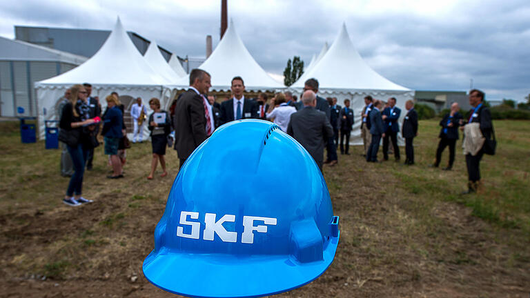 Impressionen vom Spatenstich für das leistungsfähigste SKF-Großlager-Prüfzentrum der Welt.