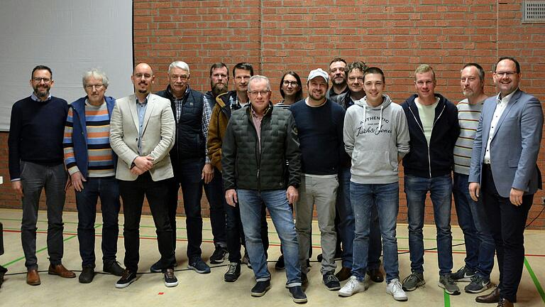 Der neue Vorstand der Teilnehmergemeinschaft Laudenbach-Mühlbach. Der neue Vorstand der Teilnehmergemeinschaft Laudenbach-Mühlbach. 